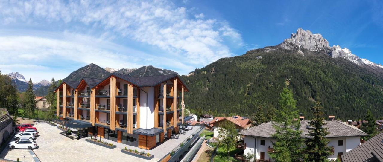 Ciampedie Luxury Alpine Spa Hotel Vigo di Fassa Bagian luar foto